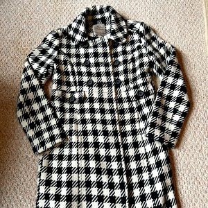 URBAN BEHAVIOR large black and white pea coat